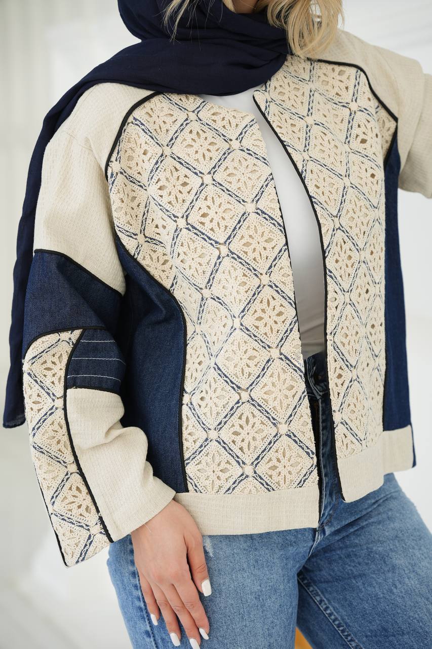 مانتو بهاری رنگ سفید با پارچه لنین ترکیب با جین